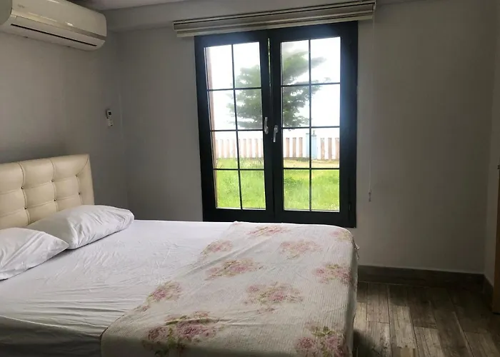 Seyran Seaside Apartments- 2-garden Floor Trabzon