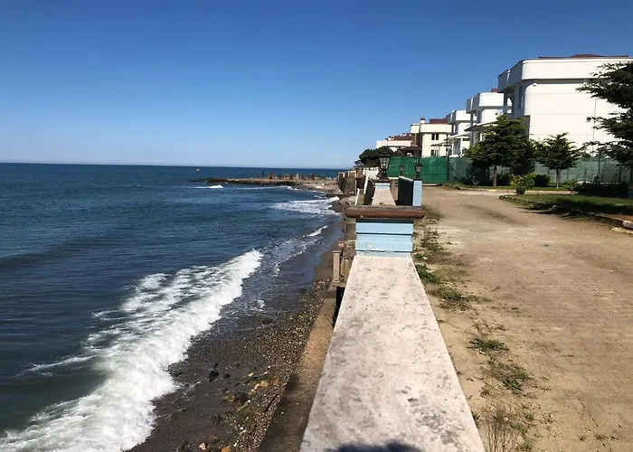 Seyran Seaside Apartments- 2-garden Floor Trabzon