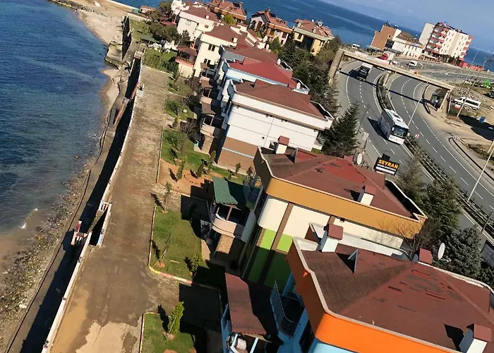 Seyran Seaside Apartments- 2-garden Floor